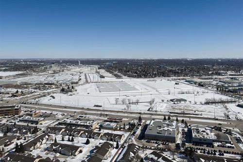 101-1000 Wilkes Ave, Winnipeg, MB 