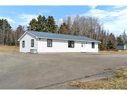 4120 Route 114 Hopewell Cape, NB E4H 3K2
