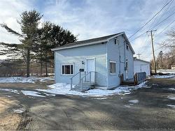 667 Newcastle Blvd Miramichi, NB E1V 2L1