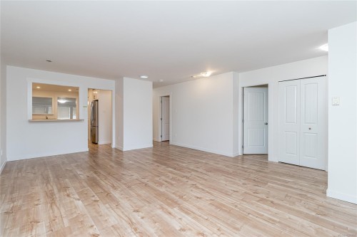 6153 Sumas Rd, Duncan, BC - Indoor