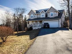 477 Preakness Crescent Fall River, NS B2T 1W8
