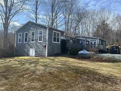 86 West Street Milton, NS B0T 1P0