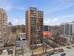 806 5959 Spring Garden Road  Halifax, NS B3H 1Y5