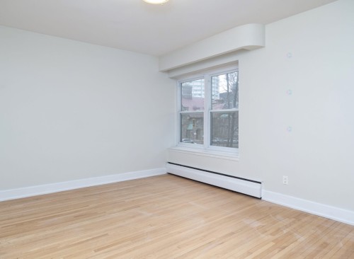Bedroom - 12-3510 Rue De La Montagne, Montréal (Ville-Marie), QC - Indoor Photo Showing Other Room