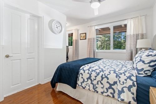 Chambre à coucher - 78 Ch. Old Bridge, Otter Lake, QC - Indoor Photo Showing Bedroom