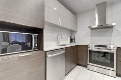 313-2001 Av. Beaconsfield Montréal (Côte-Des-Neiges/Notre-Dame-De-Grâce), QC H4A 2G5