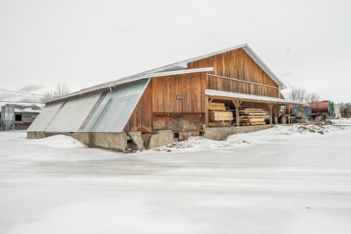Vue d'ensemble - 2402 2E Rue, Sainte-Sophie, QC 