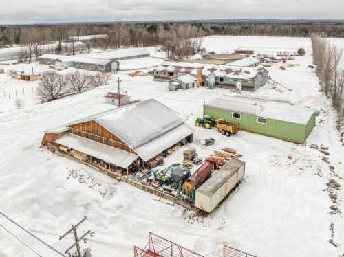 Vue d'ensemble - 2402 2E Rue, Sainte-Sophie, QC 