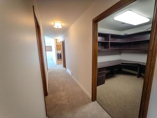 110 Lakeside Crescent, Kenora, ON - Indoor Photo Showing Other Room