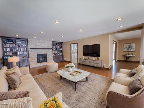 110 Lakeside Crescent, Kenora, ON - Indoor Photo Showing Living Room With Fireplace