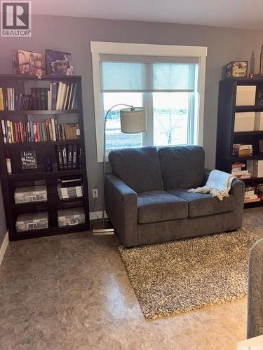 24 Hahn Crescent, Kindersley, SK - Indoor Photo Showing Bedroom