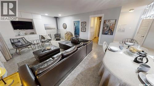 24 Hahn Crescent, Kindersley, SK - Indoor