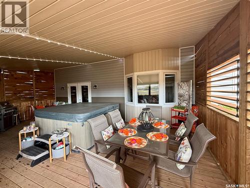 24 Hahn Crescent, Kindersley, SK - Outdoor With Deck Patio Veranda With Exterior