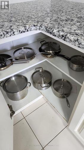 984 Wright Drive, Midland, ON - Indoor Photo Showing Kitchen
