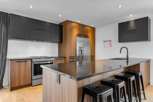 Kitchen - 1559 53E Avenue, Laval (Laval-Ouest), QC - Indoor Photo Showing Kitchen