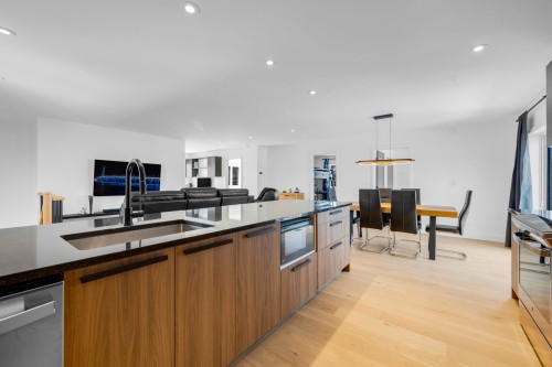 Kitchen - 1559 53E Avenue, Laval (Laval-Ouest), QC - Indoor Photo Showing Kitchen With Double Sink