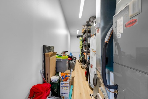 Storage - 1559 53E Avenue, Laval (Laval-Ouest), QC - Indoor Photo Showing Other Room