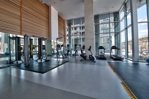 Salle d'exercice - 107-901 Rue De La Commune E., Montréal (Ville-Marie), QC - Indoor Photo Showing Gym Room