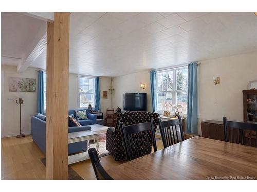 1853 Schryer, Bathurst, NB 