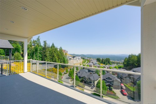 2279 Nicklaus Dr, Langford, BC 