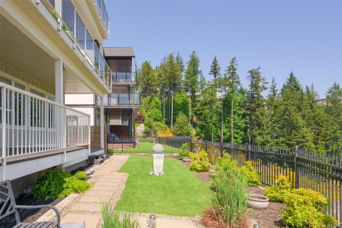2279 Nicklaus Dr, Langford, BC 