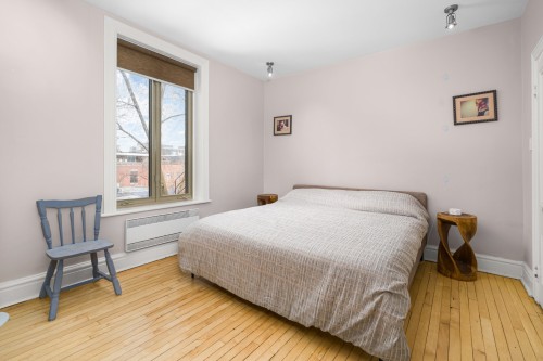 Master Bedroom - 2049 Rue Sanguinet, Montréal (Ville-Marie), QC - Indoor Photo Showing Bedroom