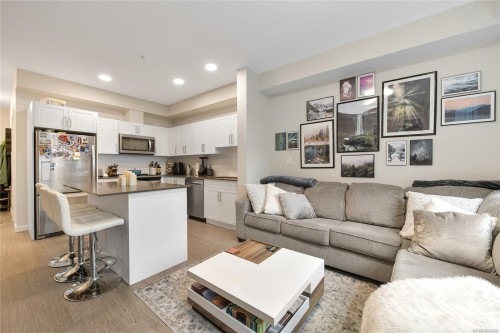 301-2843 JACKLIN Rd  Langford, BC V9B 4P4