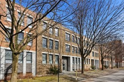 4-281 Rue Bourgeoys  Montréal (Le Sud-Ouest), QC H3K 0B5