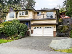 6781 Amwell Dr Central Saanich, BC V8M 1A1