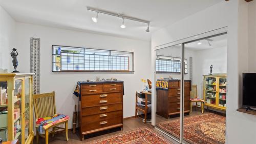1693 Valleyview Drive, Kamloops, BC - Indoor