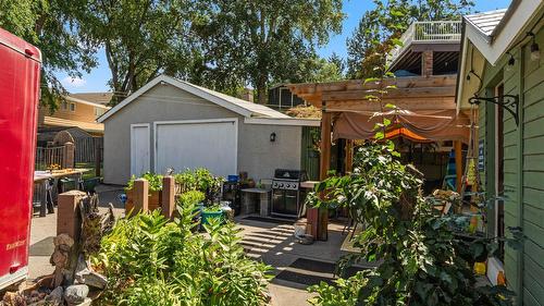 1693 Valleyview Drive, Kamloops, BC - Outdoor