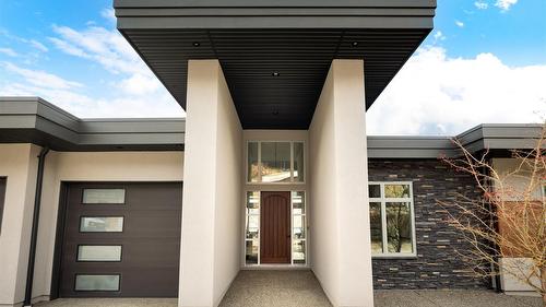 3580 Boxwood Road, Kelowna, BC - Outdoor With Exterior