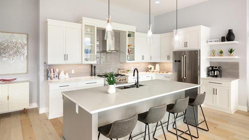 3580 Boxwood Road, Kelowna, BC - Indoor Photo Showing Kitchen With Double Sink With Upgraded Kitchen