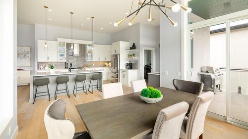 3580 Boxwood Road, Kelowna, BC - Indoor Photo Showing Dining Room