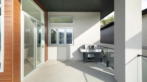 3580 Boxwood Road, Kelowna, BC - Outdoor With Exterior