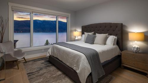 3580 Boxwood Road, Kelowna, BC - Indoor Photo Showing Bedroom