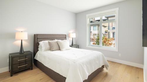 3580 Boxwood Road, Kelowna, BC - Indoor Photo Showing Bedroom