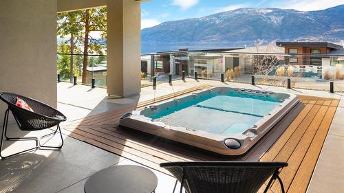 3580 Boxwood Road, Kelowna, BC - Outdoor With Deck Patio Veranda With Exterior
