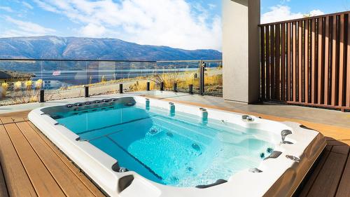 3580 Boxwood Road, Kelowna, BC - Outdoor With In Ground Pool With View