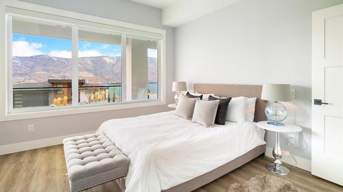 3580 Boxwood Road, Kelowna, BC - Indoor Photo Showing Bedroom