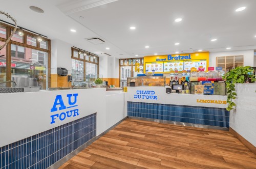 Commerce - 1015 Rue St-Jean, Québec (La Cité-Limoilou), QC - Indoor Photo Showing Other Room