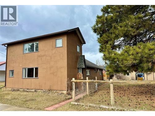 317 4TH Avenue S  Cranbrook, BC V1C 2E6