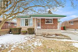 29 TERRY BOULEVARD  Guelph (General Hospital), ON N1E 1X6