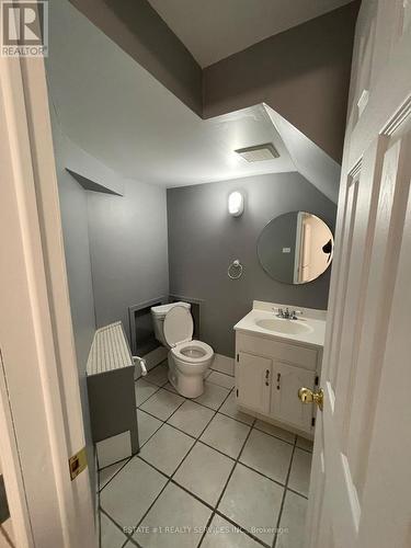 2943 Gulfstream Way, Mississauga, ON - Indoor Photo Showing Bathroom
