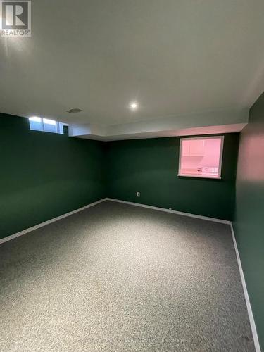 2943 Gulfstream Way, Mississauga, ON - Indoor Photo Showing Other Room