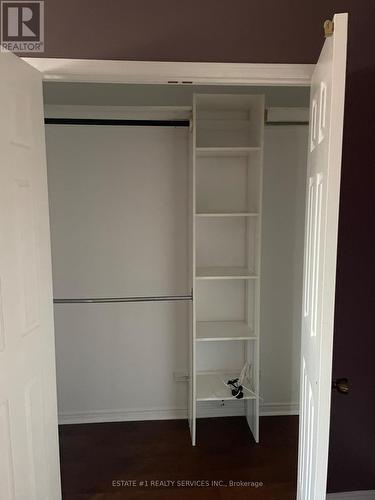 2943 Gulfstream Way, Mississauga, ON - Indoor