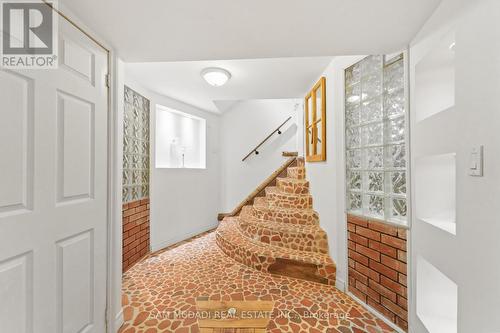 6074 Leeside Crescent, Mississauga, ON - Indoor Photo Showing Other Room