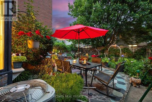 6074 Leeside Crescent, Mississauga, ON - Outdoor With Deck Patio Veranda