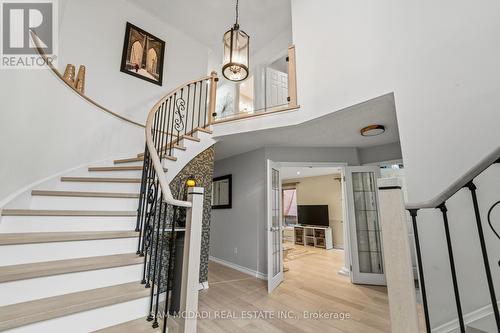 6074 Leeside Crescent, Mississauga, ON - Indoor Photo Showing Other Room
