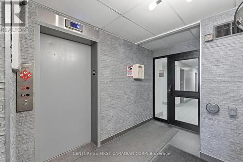 405 - 440 Central Avenue, London East (East F), ON - Indoor Photo Showing Other Room